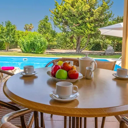 Villa Rosie By