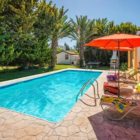 Rosie By וילה Polis