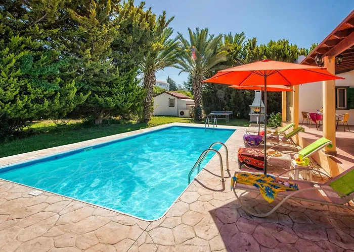 Rosie By Villa Polis